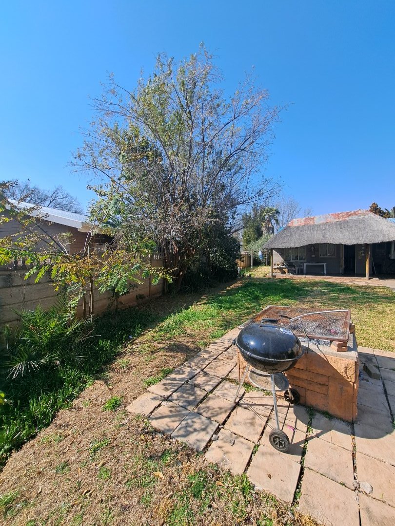 3 Bedroom Property for Sale in Uitsig Free State